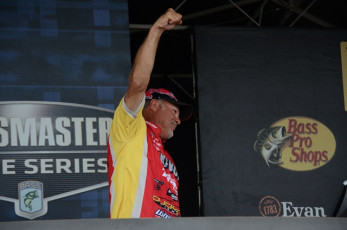 E8249BF7-B8D0-4398-9F2B-42D07C937A83