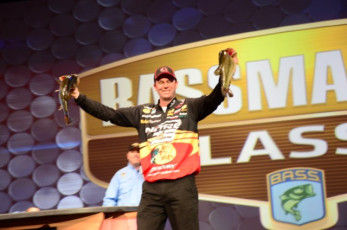 E84D53CC-A27B-409A-B8C2-65A0200AAD6F