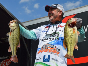 E9226F56-245E-4911-ABDD-3CA211390C09