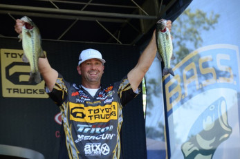 E9A12B26-0130-470E-BA5F-E8E2DD0C0ECC