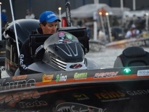 EA1C5542-6498-434D-B01B-927FC0CAE2C1