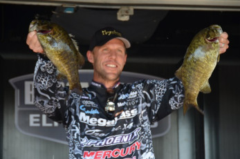 EAD74A29-EB48-4662-8CBE-83E09BBB15FA