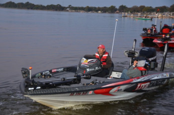 EB81E72D-2A88-4E4C-8330-ADC2500031D4