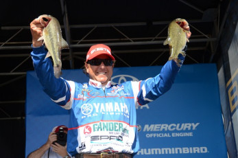 EC0250BD-3641-4990-9E30-14581DEDCAF2