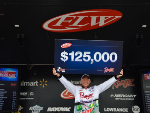 ECF06DDE-3DF6-49B9-AC2A-DBD8C1F4497B