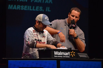 ED58780E-B40B-4D71-A7BC-F4AA2CA950B3