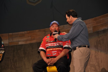 EDA9B90C-07C1-48C9-A8D1-741507CF76F4