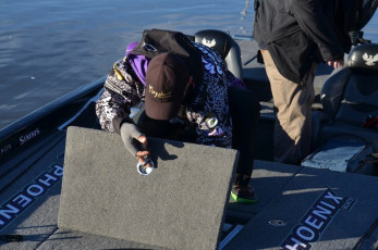 EE06F529-009D-4072-A926-A1C802C2BDF4