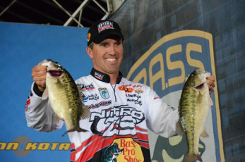 EE3A7088-2997-4D74-A505-BA174C2A4014