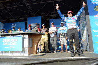 EEC08C4A-78CE-4803-9E46-C2485CECA71B