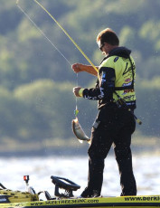 EEF47F4F-66FB-46B4-8A1C-DB3E67C13835