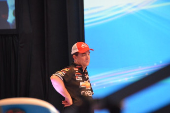 F14D4A75-F37D-4070-A700-FDD02AC0A0CD