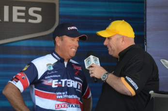 F189B05E-7EED-479B-AF3E-3FE7613C5D01