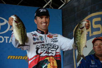 F212CE2F-CD25-4331-ABD4-62E360256306