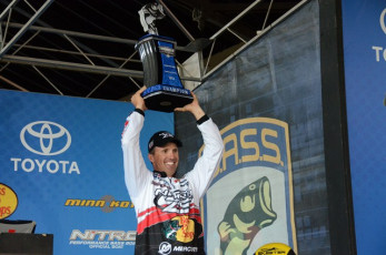 F2957106-FBF2-499F-BB3A-E7CA23382060