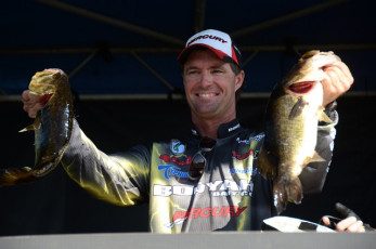 F3E7A275-F7A0-4849-805B-0E93991CDC6E