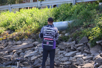 F41F1649-8091-48C2-B9D4-C872C9CBCA15