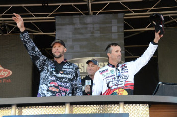 F5376BA9-5345-424E-ACEC-76E0D2A1BA19