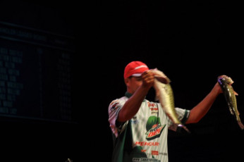 F57FDB4A-6746-410E-A801-641EB1681083