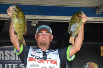 F5AFB988-1AFB-4AF5-A6AA-33B5C6A191A7