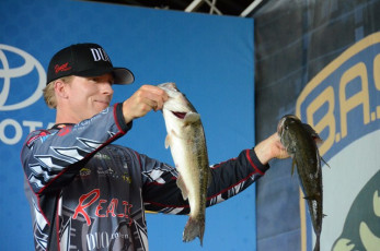 F5D37CB6-B98B-48D6-8AF1-D0766C4D25D8