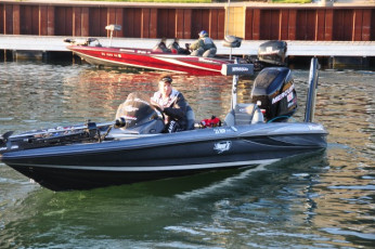 F5DF288C-CF93-461C-87C5-9E72B35FDA17