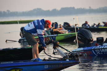 F60ABAC1-9189-4B53-8B1C-4FC7744C9323