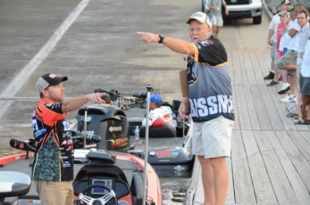 F6686BC8-EF95-4A45-84C8-BC792CC9C672