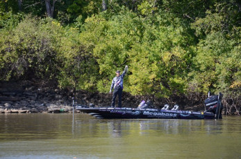 F690E389-63EB-457B-8E42-DC521FB9FA65