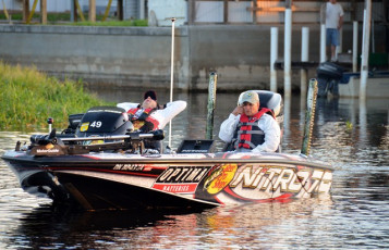 F6A40F9B-6C1C-42DC-9747-96308B9531DE