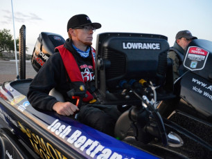 F7B3402A-86F4-498D-A7E9-D56FFC310209