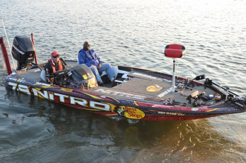 F87633DE-AFE2-41A8-ADB7-46C75D6A1537