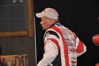 F8F54F42-9C71-4C9A-8F21-106E72BF86A1