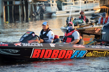 F936E6EB-21FC-4D7A-A579-54B5BA00B625