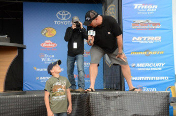 F9982166-E8CD-4914-9DAF-D83692501A02