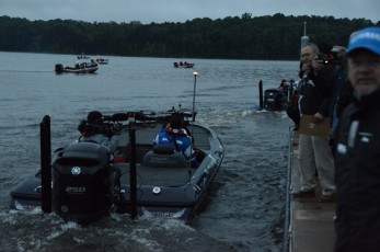 FA0E3710-B32F-42A9-A7CE-004B86E1E696