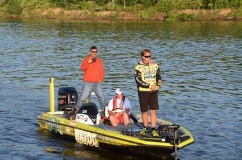 FAAF38FC-DB0B-4E5B-A0C5-2FB1314AEED2