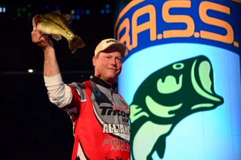 FB2CA72F-C015-4508-A9CF-09DBF1F412A4