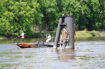 FB2CF2C8-4524-48C4-98C3-29F6FACF4347