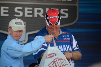 FBCECC8F-13E4-45F2-BF9B-C42D2771A11A