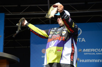 FC7CB356-4520-4313-BB3C-DEEECCECD28A