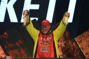 FC8BCCED-53E7-4C10-AF1A-8F7E98541778