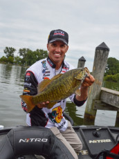 FCAD43AA-C396-4F8B-9150-4B7B67A5D2CE