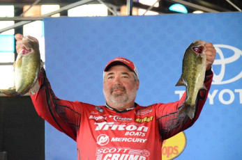 FD4AC7BD-3AAA-4456-ADC6-69D413918D04