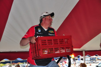 FDB1CF46-9D80-4E8F-8523-7BD49FCB7198