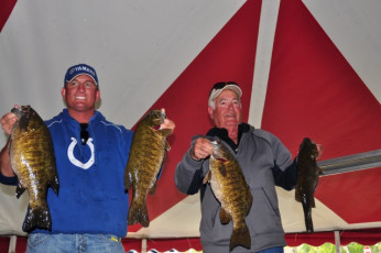 FE4B4753-82DF-446E-A86F-13BAB5F9DF46