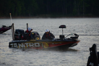 FE9C1459-8776-4FDB-AC91-923B5073360C