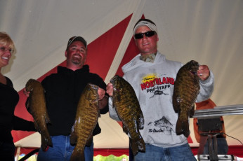 FEA2B882-1791-4070-8E81-128E28E6D67E