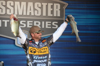 FF6F1452-140F-4397-BCA9-0B155288C00E