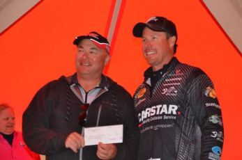 000C13F2-AFAE-4359-933A-FC8B41D76D5A